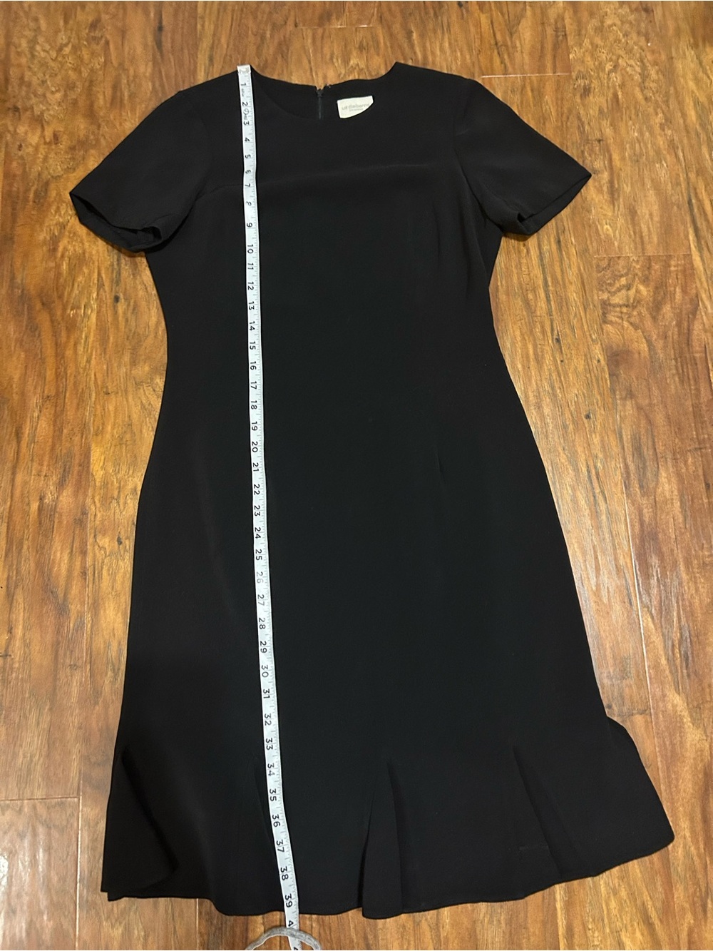 Liz Claiborne Black Short-Sleeve Midi A-Line Dress Opera Ballet LBD Formal Work - Picture 6 of 8